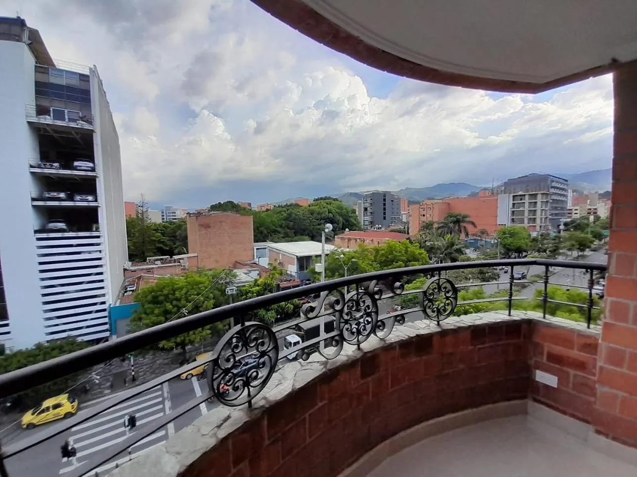Medellin Laureles Mejor Ubicacion Apartment